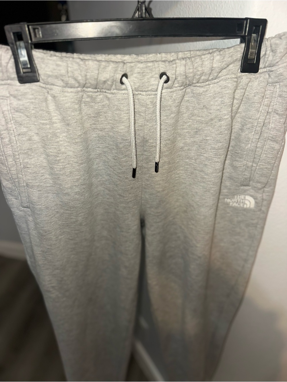 The North Face Women’s Heather Gray Fleece Joggers